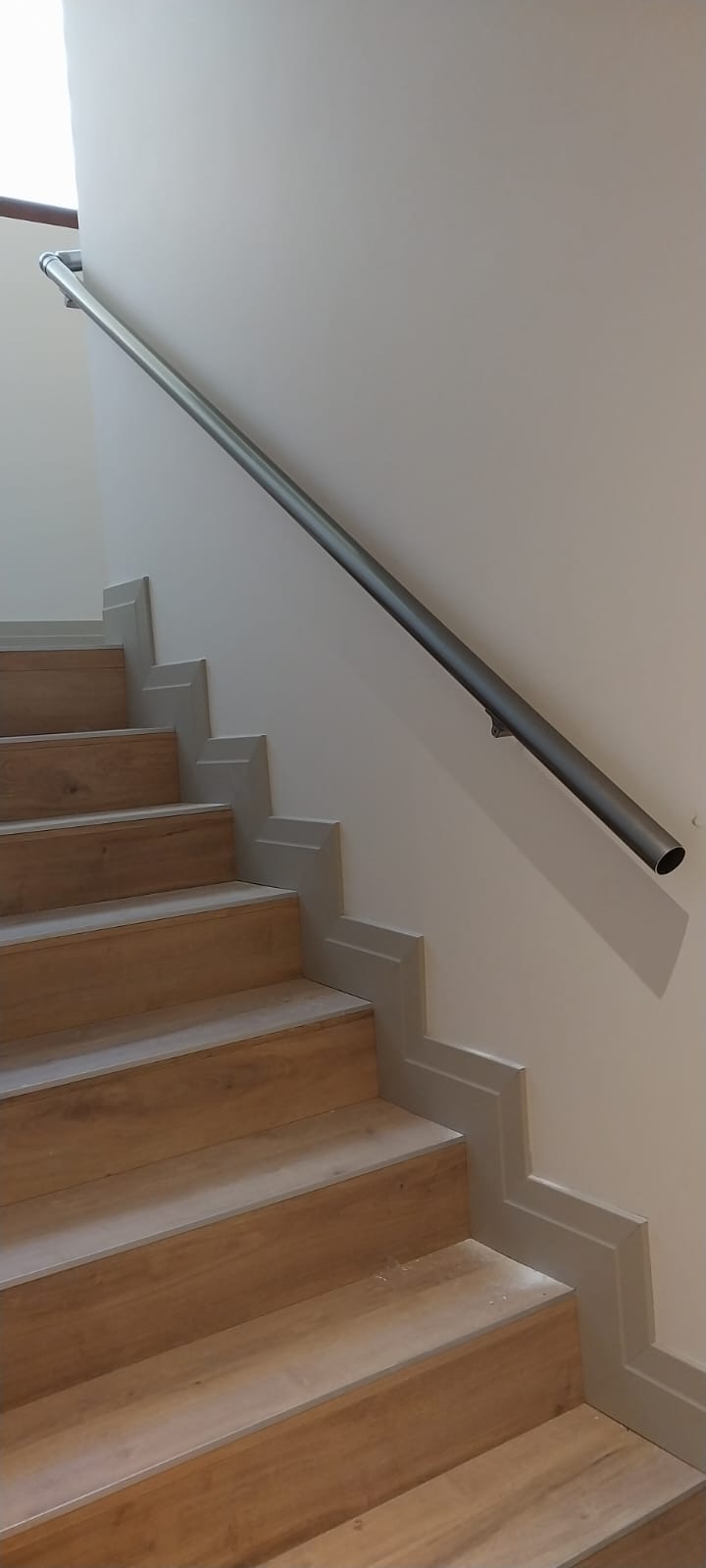 Duvar Korkuluk Sistemleri